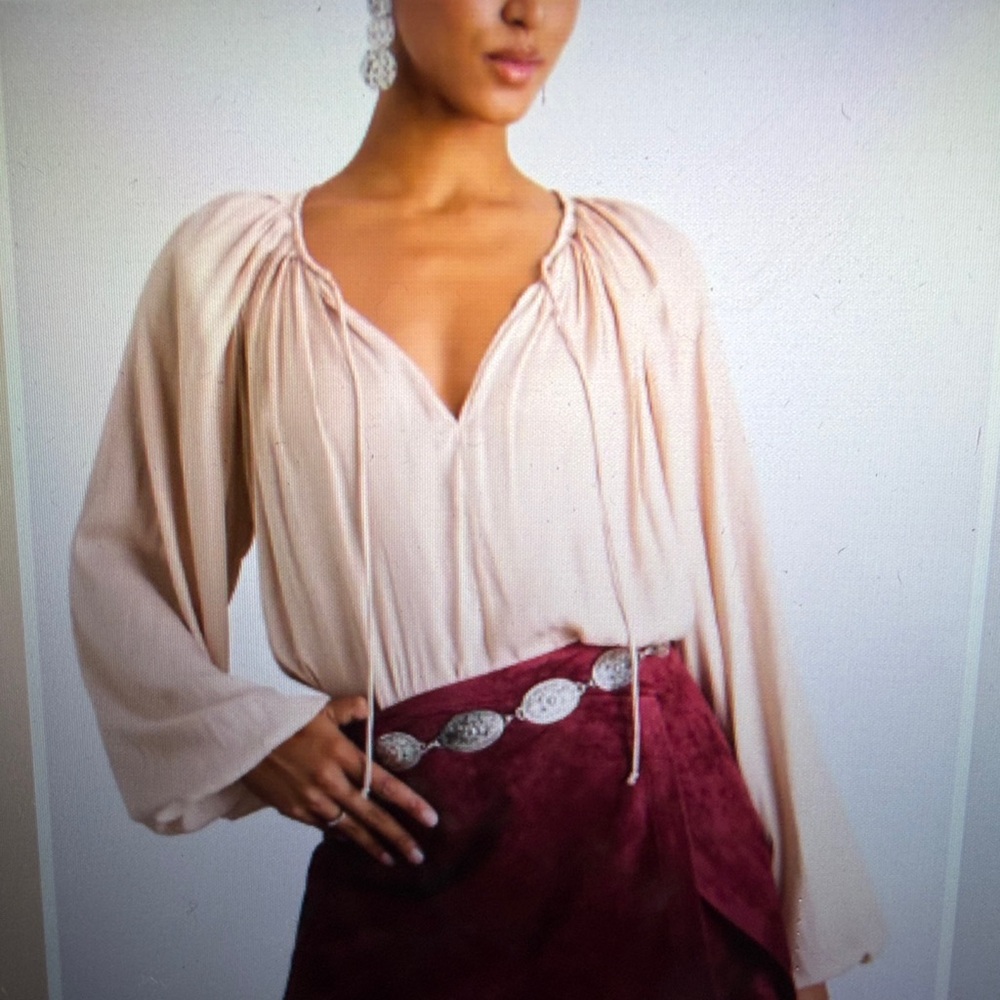 Lulus beige blouse